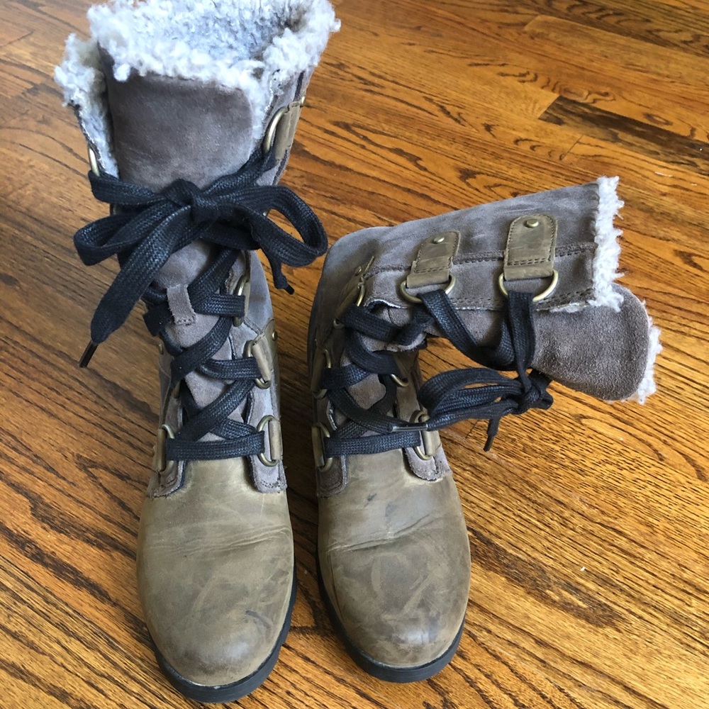 Sorel Emelie Waterproof boots 🤎